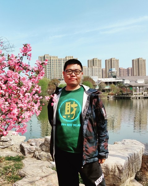 王明浩